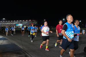 BIB: 119, 144
                            <button type="button" onclick="openModal(22828097)" class="btn btn-primary btn-sm float-right btn-popup" data-toggle="modal" data-target=".modal-high-quality">
                        <i class="fas fa-shopping-cart"></i> Add to Cart
                    </button>
                                            <button type="button" onclick="isThisMe(22828097, true)" class="btn btn-success btn-sm float-right btn-popup btn-isme hidden" data-toggle="tooltip" data-placement="bottom" title="นี่คือรูปของคุณใช่ไหม คลิกที่นี่เพื่อเอาเข้าอัลบั้ม">
                        <i class="fas fa-plus"></i> Add to album
                    </button>
                    <button type="button" onclick="isThisMe(22828097, false)" class="btn btn-warning btn-sm float-right btn-popup btn-isnotme hidden">
                        <i class="fas fa-ban"></i> Remove from album
                    </button>